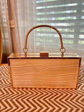Gold Trim Ivory Croc-Embossed Top Handle Bag/clutches
